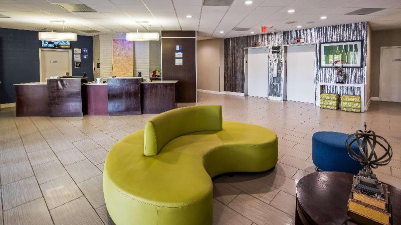 فندق Best Western Plus Hanes Mall