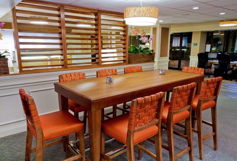 فندق Spark By Hilton Sarasota Siesta Key Gateway