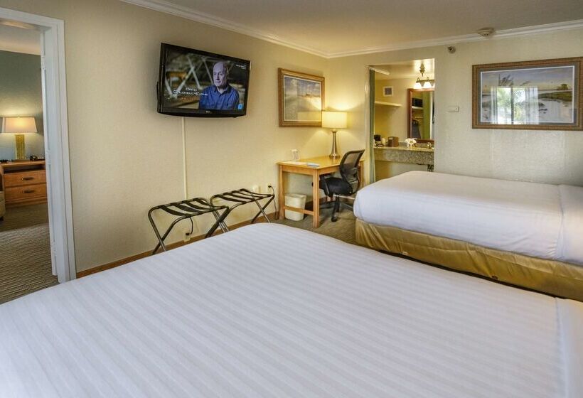 فندق Spark By Hilton Sarasota Siesta Key Gateway