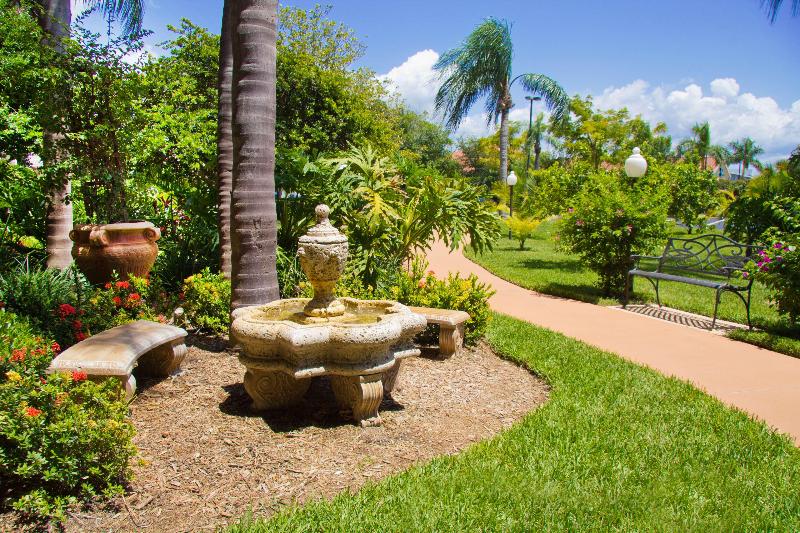 فندق Spark By Hilton Sarasota Siesta Key Gateway