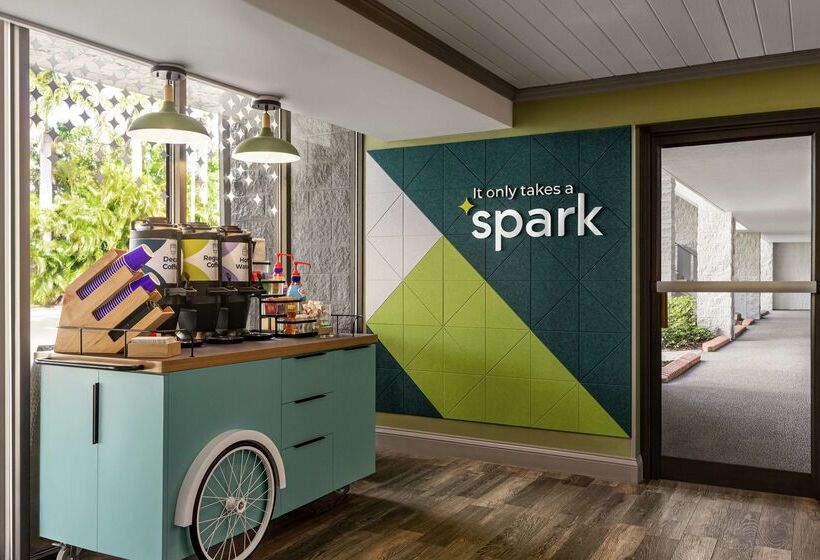 فندق Spark By Hilton Sarasota Siesta Key Gateway