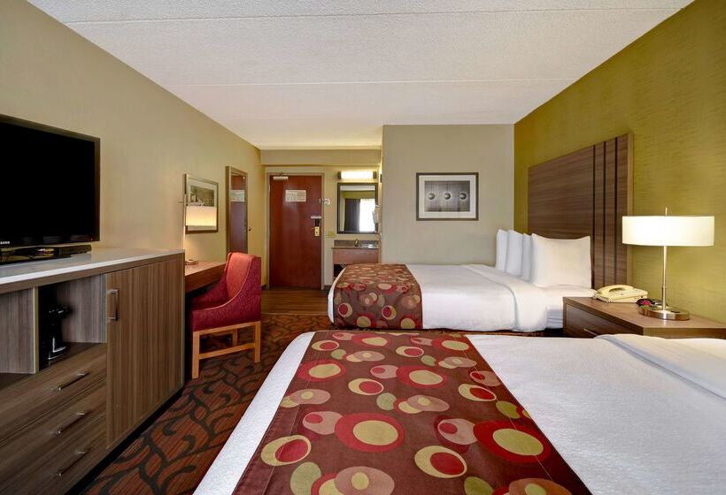 Отель Best Western Rochester Marketplace Inn
