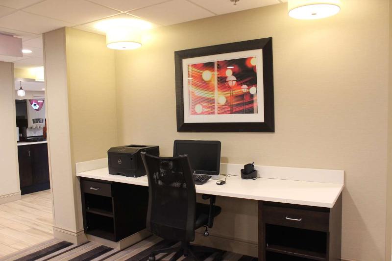 Отель Best Western Rochester Marketplace Inn