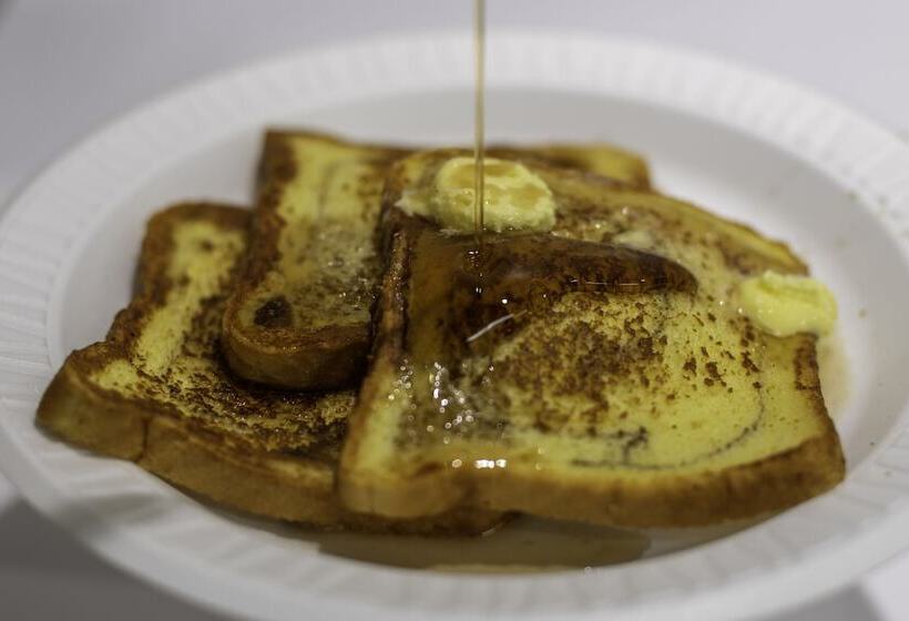 Bridgepointe Inn & Suites By Bphotels, Council Bluffs, Omaha Area