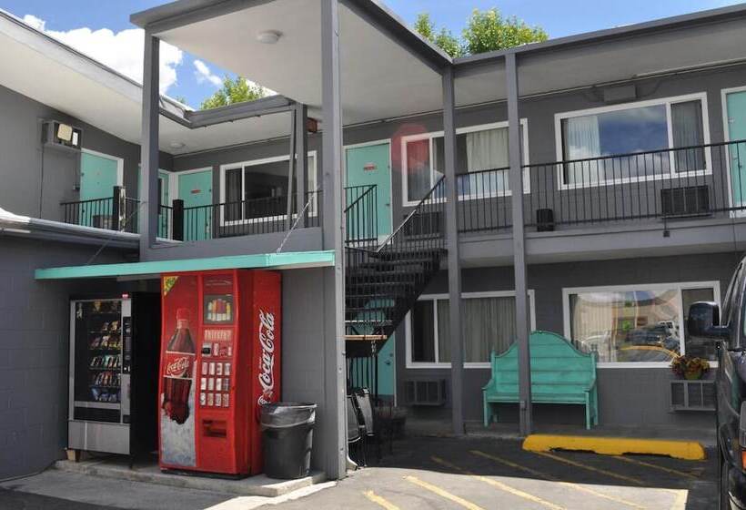 هتل Budget Inn Express Helena