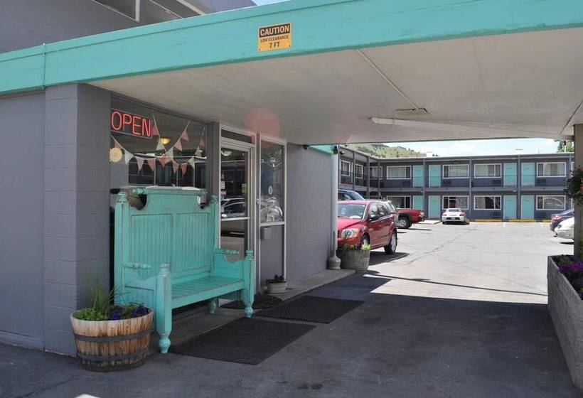 هتل Budget Inn Express Helena