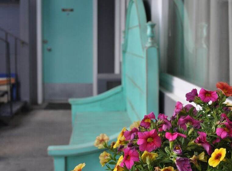 هتل Budget Inn Express Helena