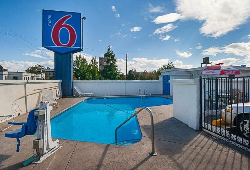 فندق Budget Inn Walla Walla