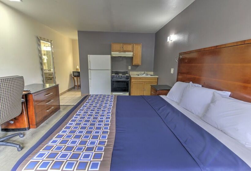 Отель Budget Lodge Churchland