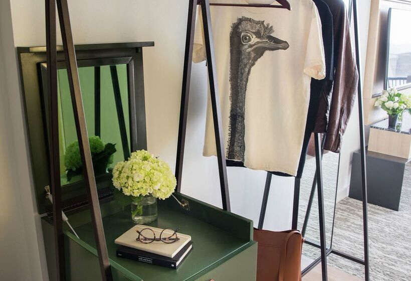 Отель C. Baldwin, Curio Collection By Hilton