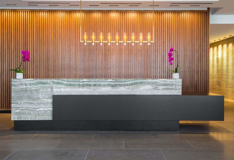 Отель C. Baldwin, Curio Collection By Hilton