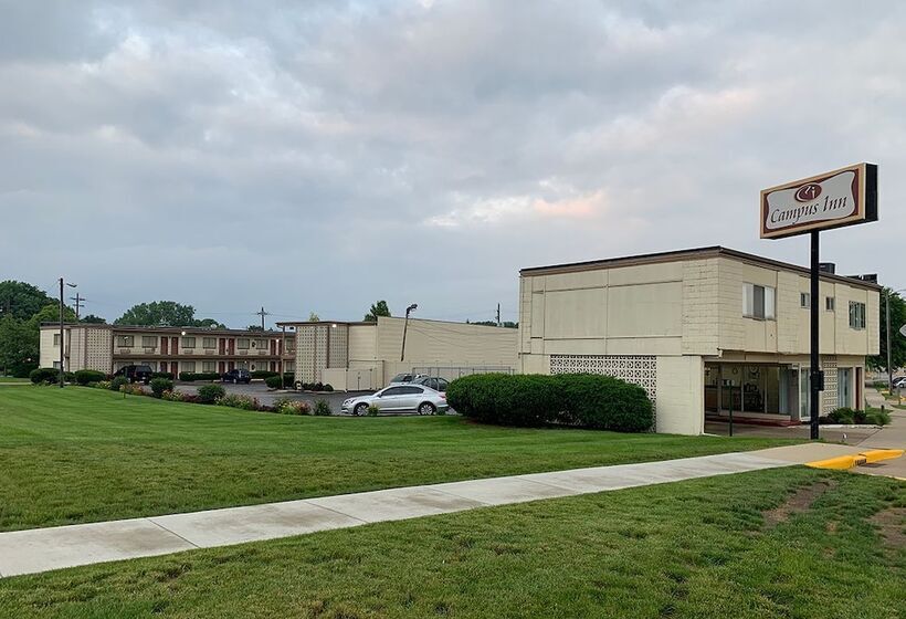 هتل Campus Inn