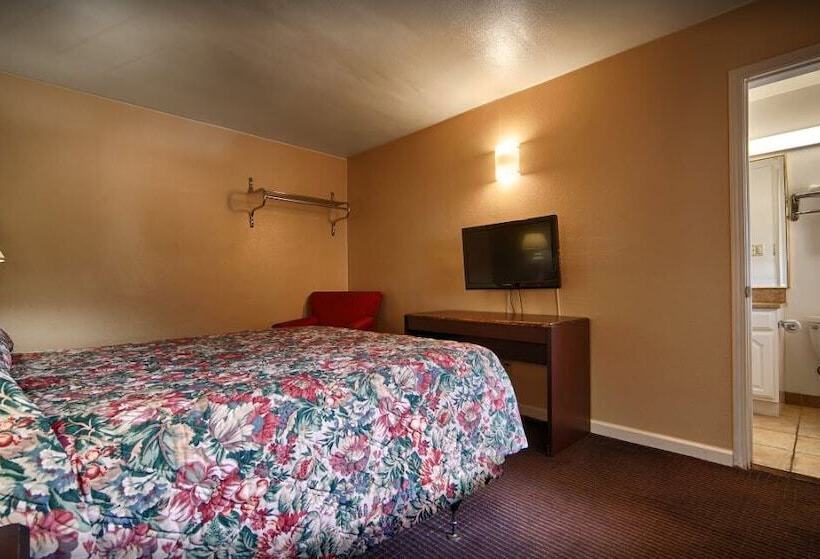 هتل Civic Center Inn