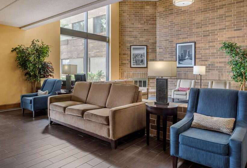 هتل Suburban Studios Arlington Heights Elk Grove