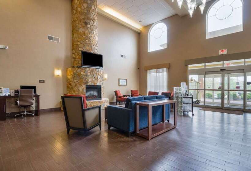 فندق Comfort Suites Near Gettysburg Battlefield Visitor Center