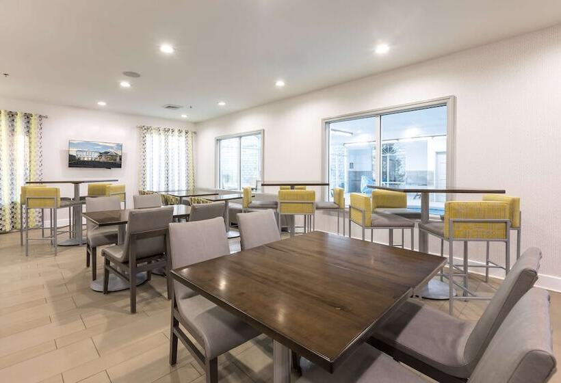 호텔 Country Inn & Suites By Radisson Asheville Downtown Tunnel Road