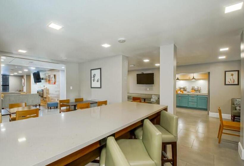 فندق Country Inn & Suites By Radisson, New Orleans I10 East, La