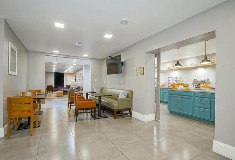 فندق Country Inn & Suites By Radisson, New Orleans I10 East, La