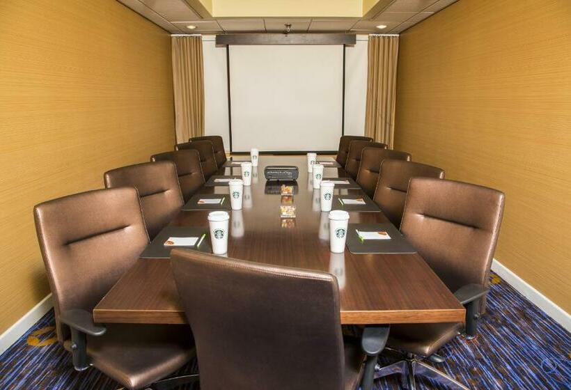 Отель Courtyard By Marriott Riverside Ucr/moreno Valley Area