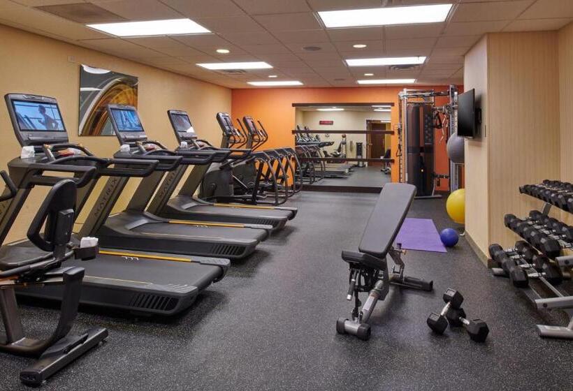 호텔 Courtyard Columbus Downtown