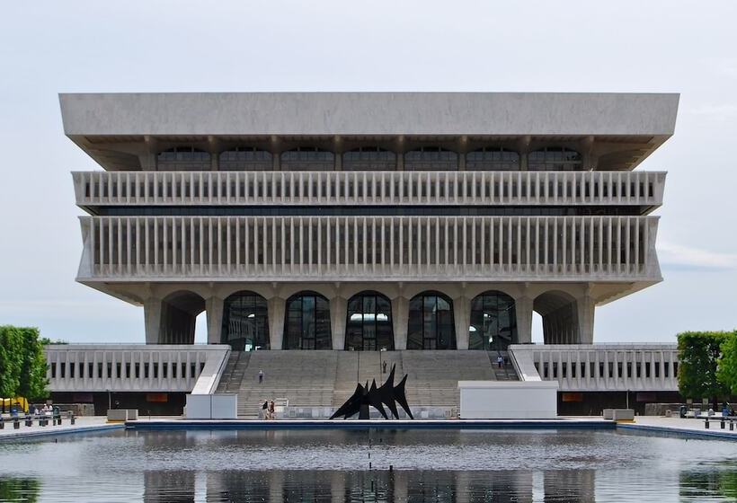 בית מלון כפרי Crowne Plaza Albany  The Desmond