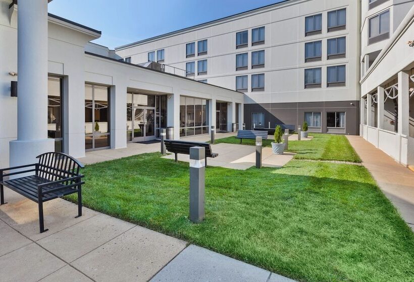 בית מלון כפרי Crowne Plaza Dulles Airport, An Ihg