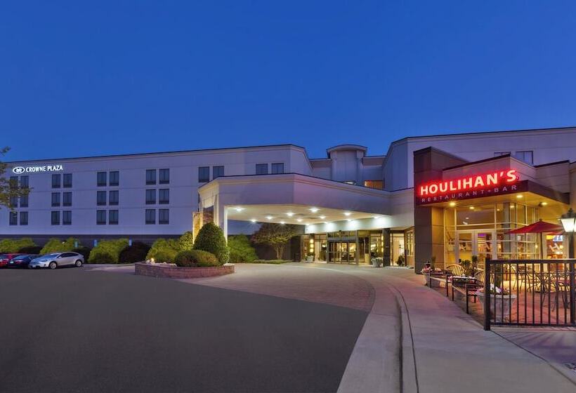 בית מלון כפרי Crowne Plaza Dulles Airport, An Ihg