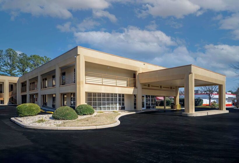 فندق Days Inn By Wyndham Atlanta Stone Mountain