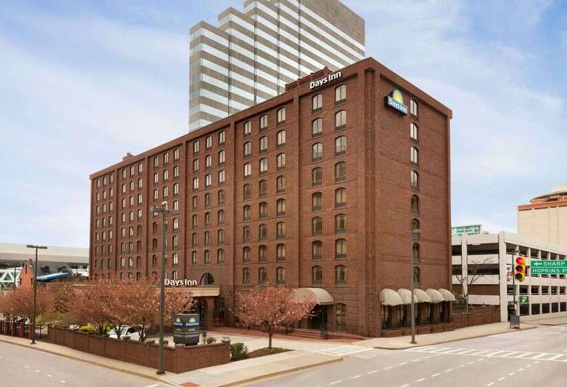 בית מלון כפרי Days Inn By Wyndham Baltimore Inner Harbor