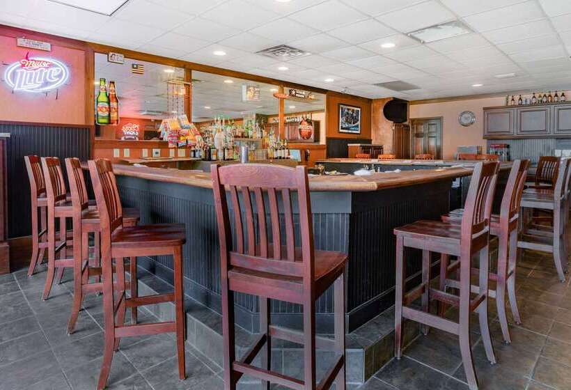호텔 Days Inn By Wyndham Cambridge