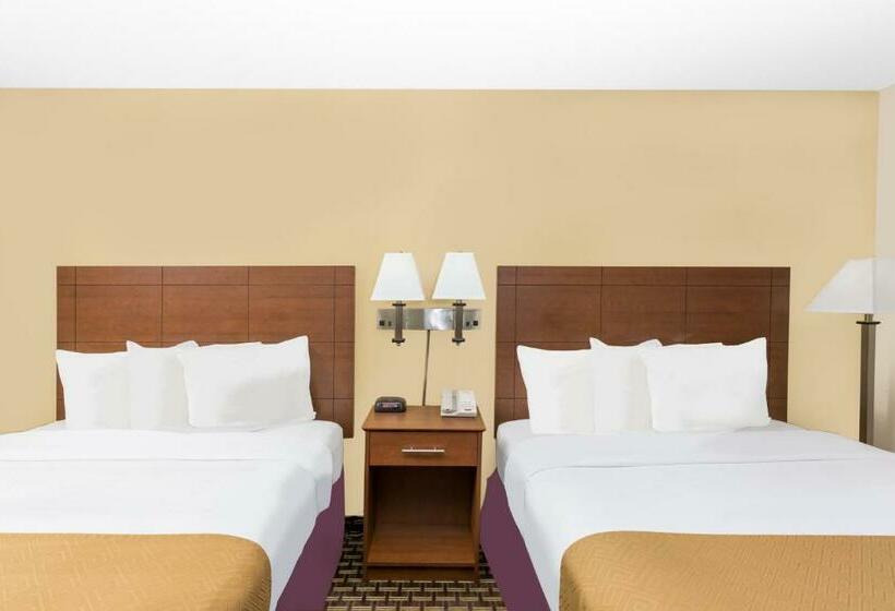 酒店 Days Inn By Wyndham Des Moines Merle Hay