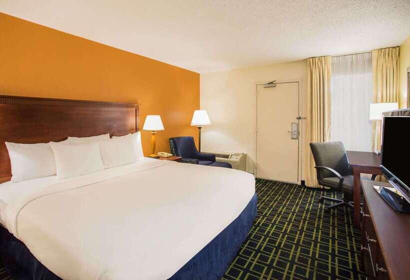 فندق Days Inn By Wyndham Florence Near Civic Center