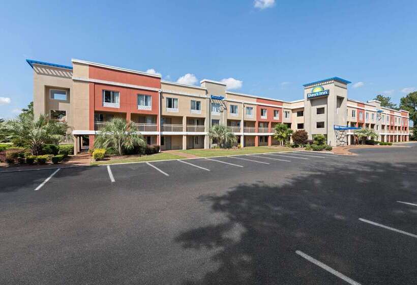 فندق Days Inn By Wyndham Florence Near Civic Center