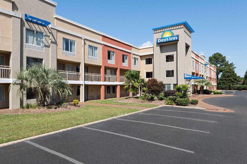 酒店 Days Inn By Wyndham Florence Near Civic Center