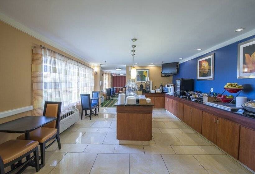 酒店 Days Inn By Wyndham Florence Near Civic Center