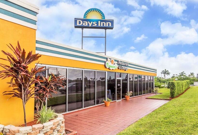 ホテル Days Inn By Wyndham Fort Lauderdale Oakland Park Airport N