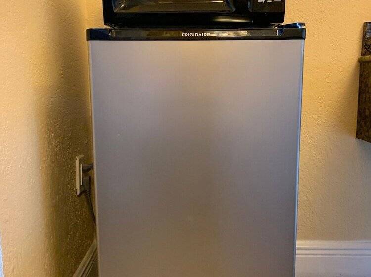 ホテル Days Inn By Wyndham Fort Lauderdale Oakland Park Airport N