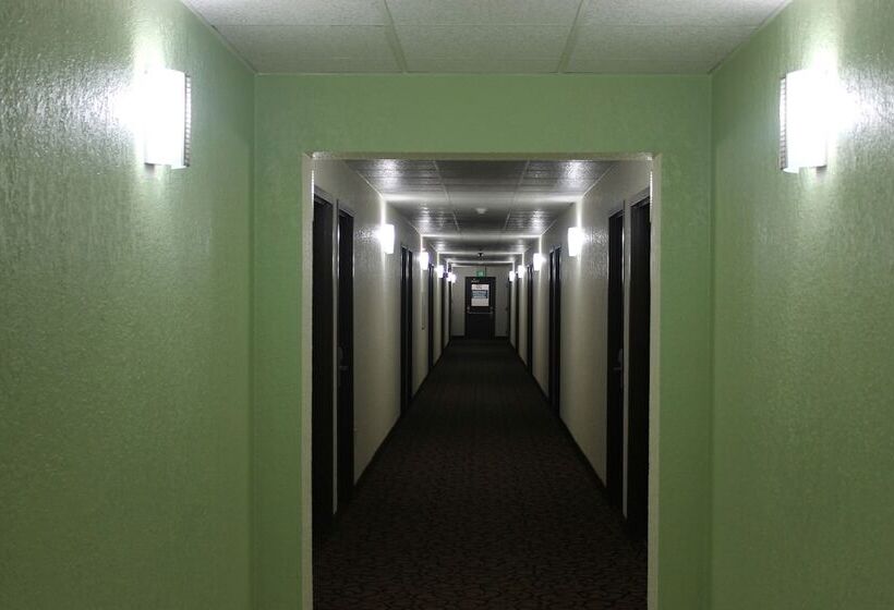 酒店 Clarion Pointe