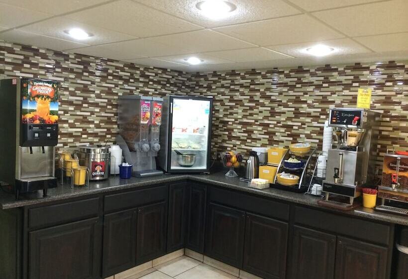 酒店 Clarion Pointe