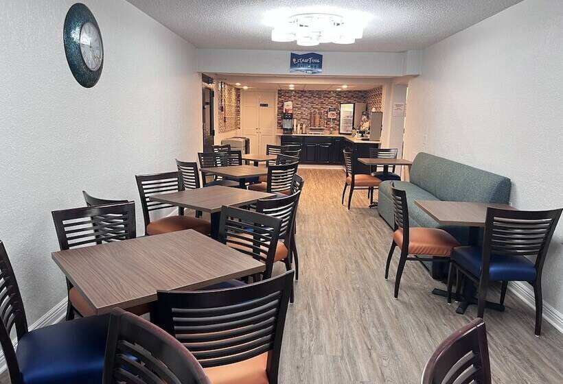 酒店 Clarion Pointe