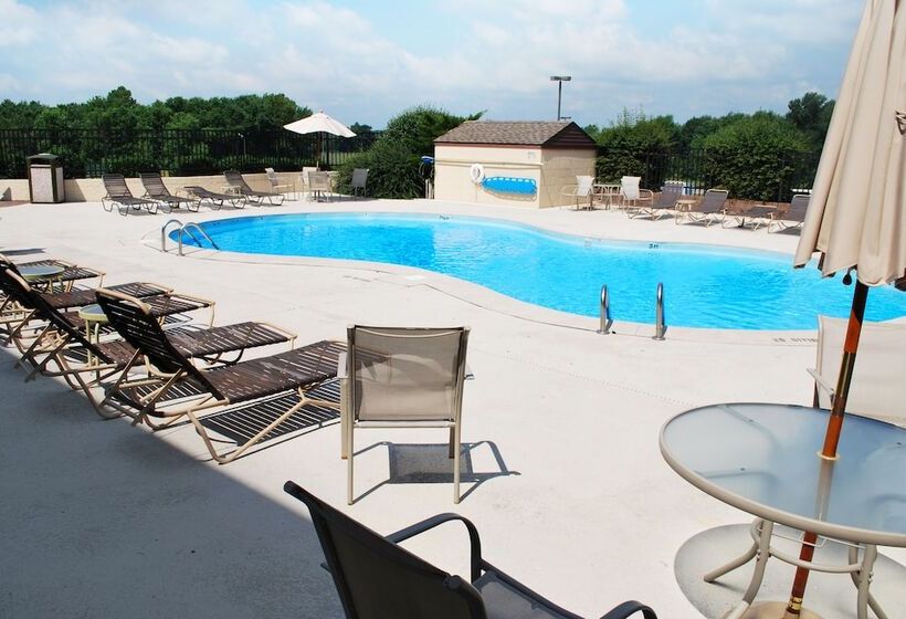 酒店 Clarion Pointe