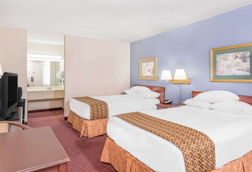 فندق Days Inn By Wyndham Lavonia