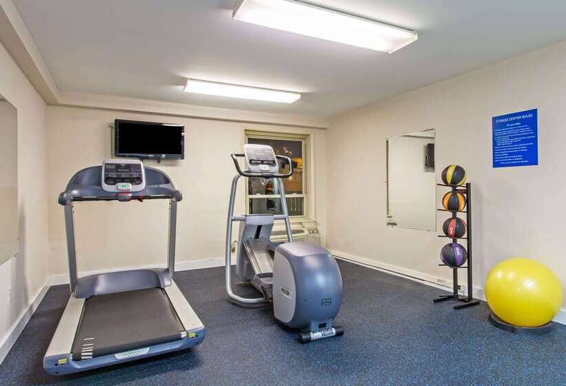 ホテル Days Inn By Wyndham Manassas Battlefield