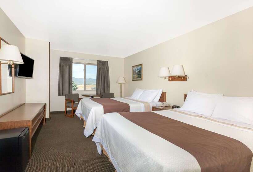 هتل Days Inn By Wyndham Missoula Airport