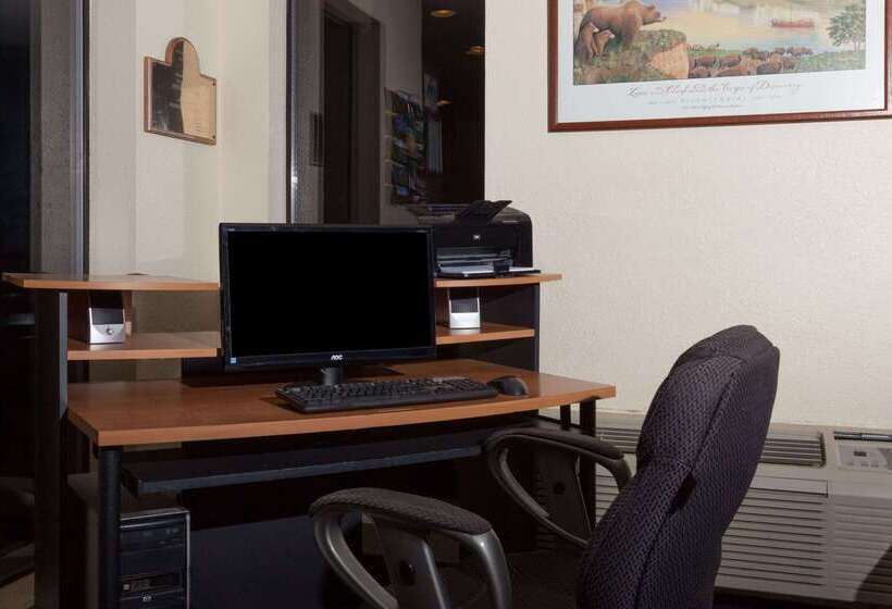 هتل Days Inn By Wyndham Missoula Airport