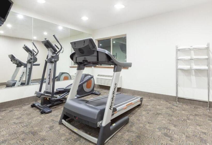 هتل Days Inn By Wyndham Missoula Airport