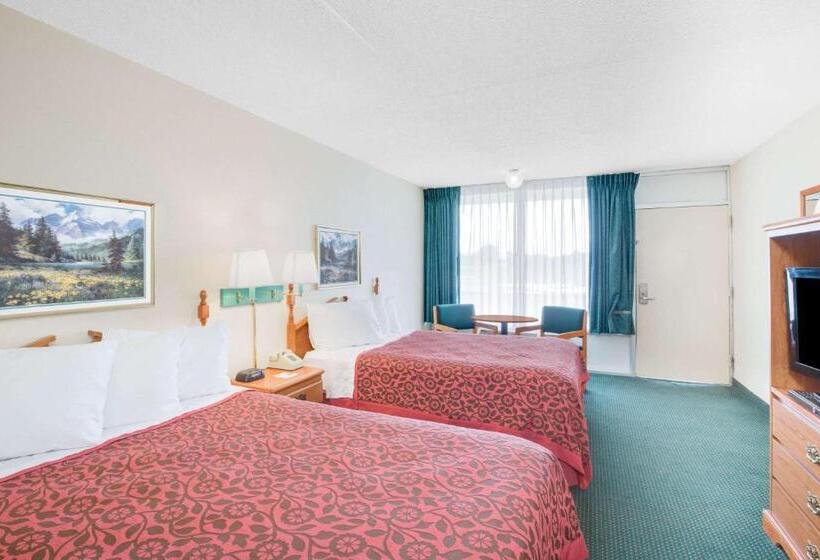 فندق Days Inn By Wyndham Newport