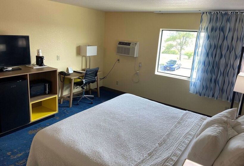 Отель Days Inn By Wyndham Newton