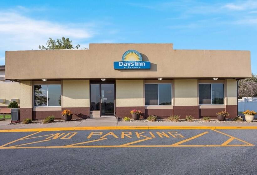 Отель Days Inn By Wyndham Newton