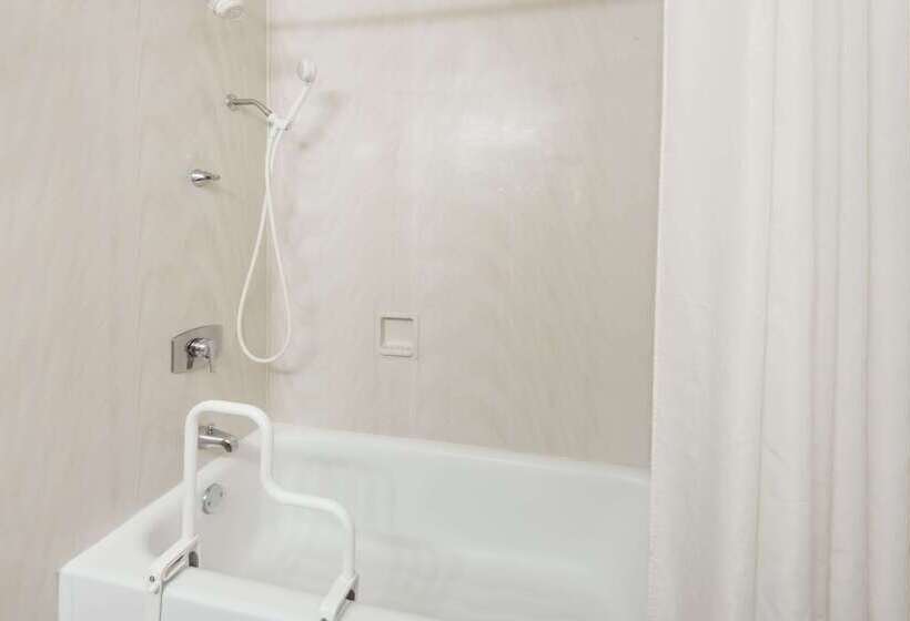 فندق Days Inn By Wyndham Niles